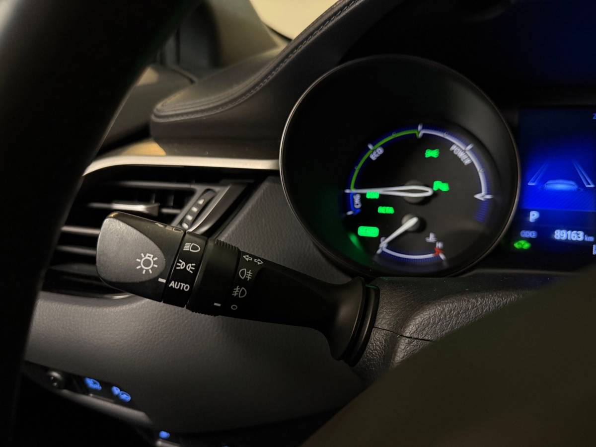 Toyota C-HR Toyota C-HR 1.8 Hybrid Executive Selection *Carplay* Stoel/Stuurverw.|Camera|Keyless|Leer|Adapt.Cruise|Navi|Dealer OH|Parelmoer