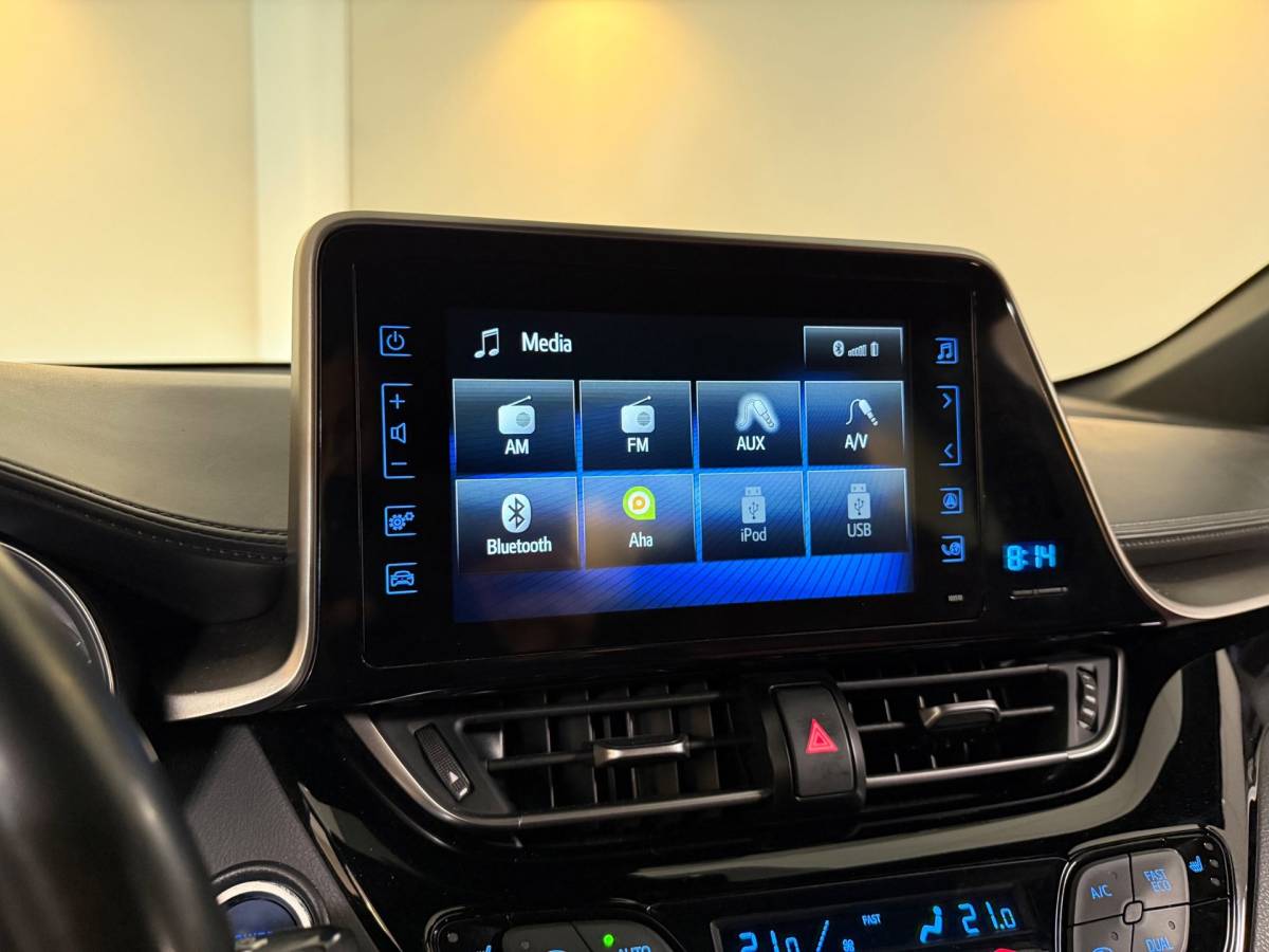 Toyota C-HR Toyota C-HR 1.8 Hybrid Executive Selection *Carplay* Stoel/Stuurverw.|Camera|Keyless|Leer|Adapt.Cruise|Navi|Dealer OH|Parelmoer