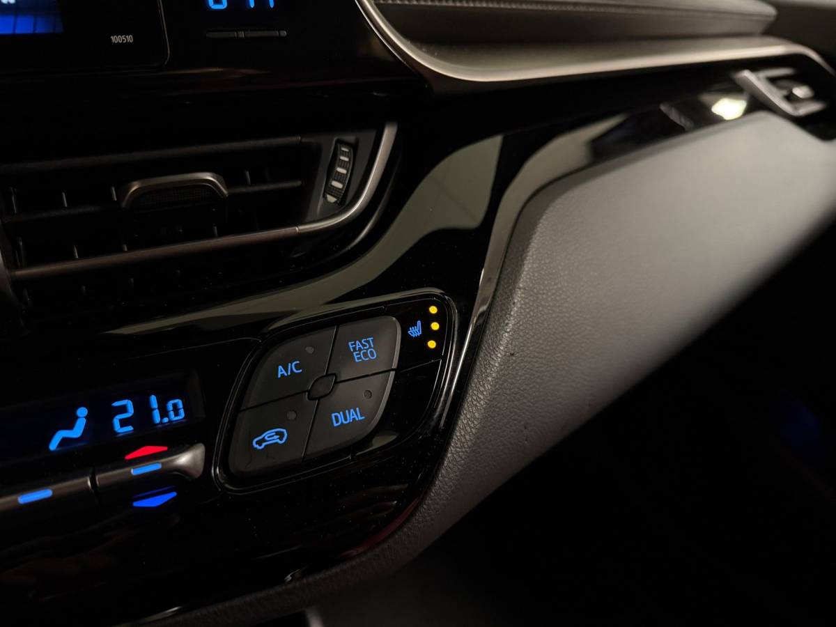 Toyota C-HR Toyota C-HR 1.8 Hybrid Executive Selection *Carplay* Stoel/Stuurverw.|Camera|Keyless|Leer|Adapt.Cruise|Navi|Dealer OH|Parelmoer