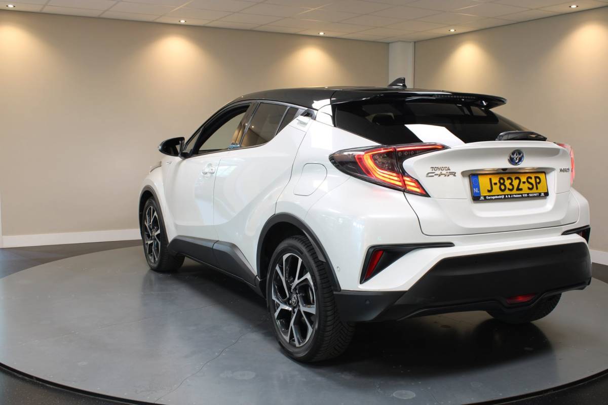 Toyota C-HR Toyota C-HR 1.8 Hybrid Executive Selection *Carplay* Stoel/Stuurverw.|Camera|Keyless|Leer|Adapt.Cruise|Navi|Dealer OH|Parelmoer
