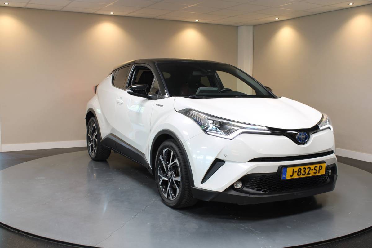 Toyota C-HR Toyota C-HR 1.8 Hybrid Executive Selection *Carplay* Stoel/Stuurverw.|Camera|Keyless|Leer|Adapt.Cruise|Navi|Dealer OH|Parelmoer