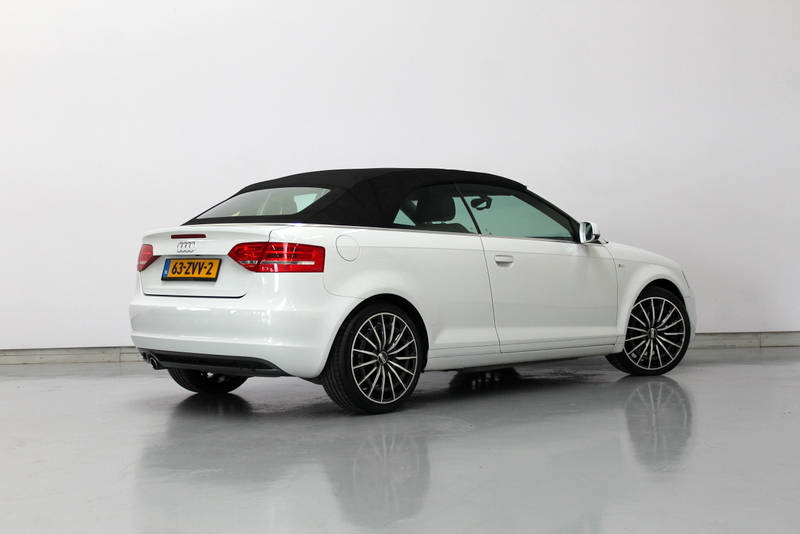 Audi A3 Audi A3 Cabriolet 1.2 TFSI Ambition Pro Line S 105PK, EXTRA SET WIELEN | METALLIC LAK | HALF LEER | XENON | NAVIGATIE