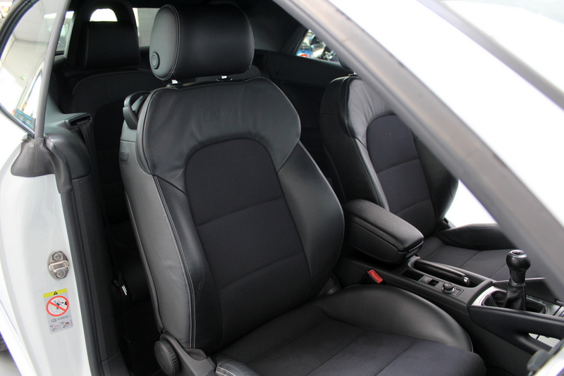 Audi A3 Audi A3 Cabriolet 1.2 TFSI Ambition Pro Line S 105PK, EXTRA SET WIELEN | METALLIC LAK | HALF LEER | XENON | NAVIGATIE