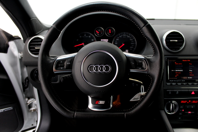 Audi A3 Audi A3 Cabriolet 1.2 TFSI Ambition Pro Line S 105PK, EXTRA SET WIELEN | METALLIC LAK | HALF LEER | XENON | NAVIGATIE
