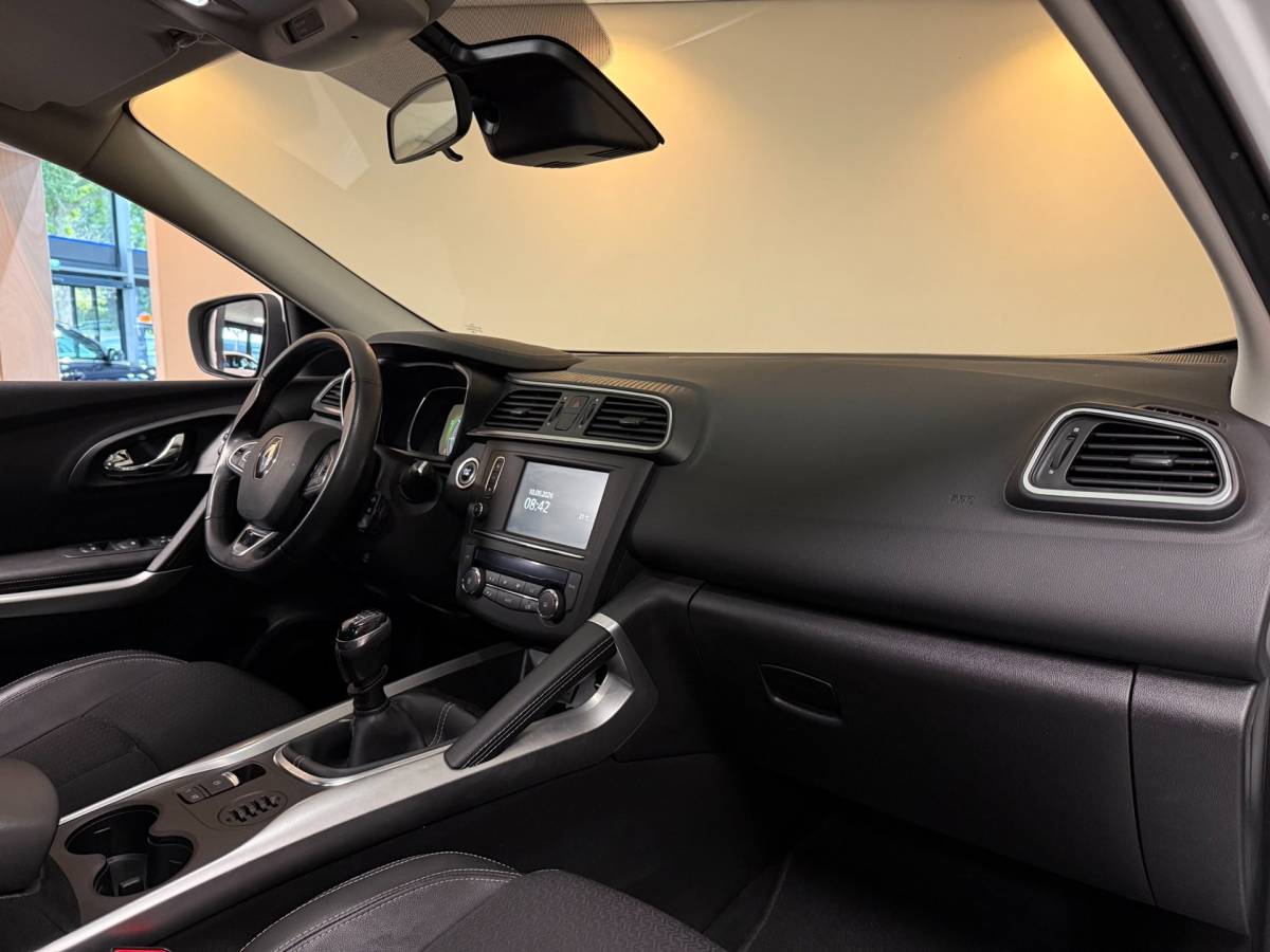 Renault Kadjar Renault Kadjar 1.2 TCe Intens *1ste Eigenaar/Dealer OH* Distr.ketting VV|Keyless|Blind-spot|Camera|Navi|DAB|PDC|Climate|NAP