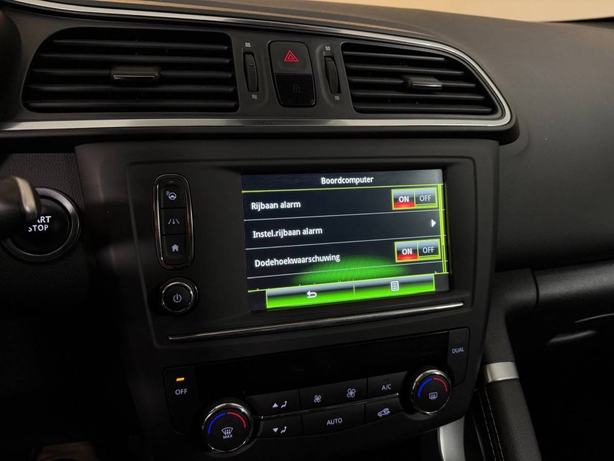 Renault Kadjar Renault Kadjar 1.2 TCe Intens *1ste Eigenaar/Dealer OH* Distr.ketting VV|Keyless|Blind-spot|Camera|Navi|DAB|PDC|Climate|NAP