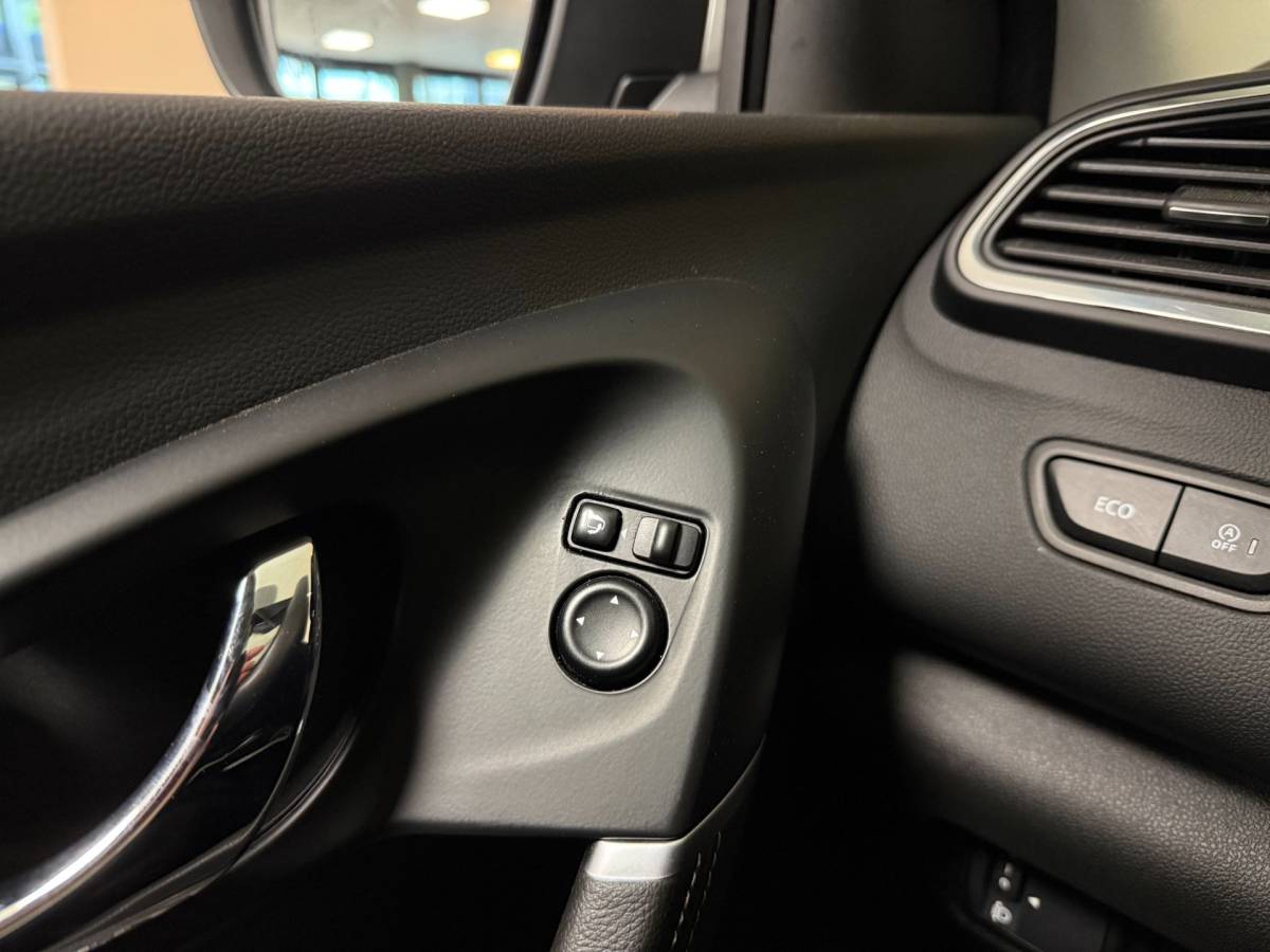 Renault Kadjar Renault Kadjar 1.2 TCe Intens *1ste Eigenaar/Dealer OH* Distr.ketting VV|Keyless|Blind-spot|Camera|Navi|DAB|PDC|Climate|NAP