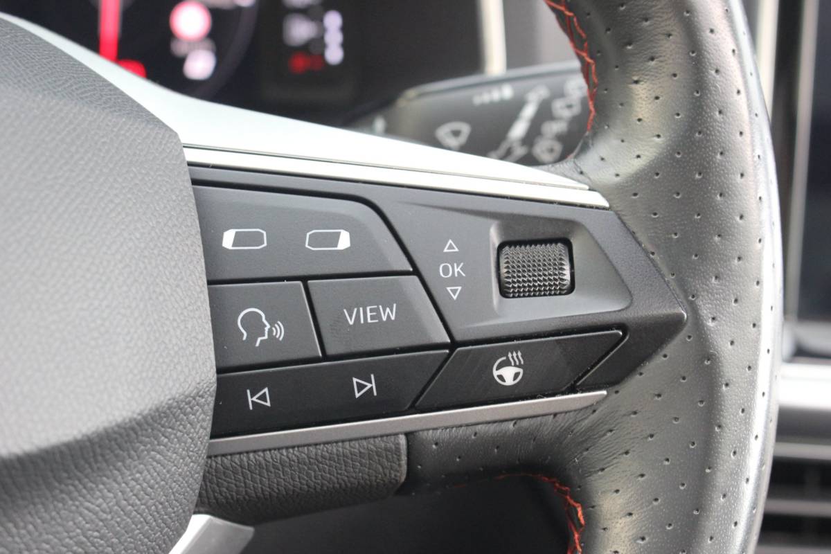 SEAT Tarraco Seat Tarraco 1.4 TSI e-Hybrid PHEV FR Business Intense | Trekhaak | Dak
