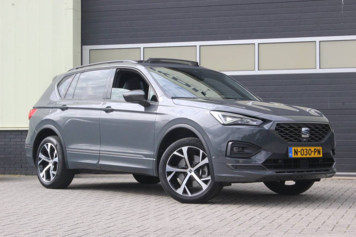 SEAT Tarraco Seat Tarraco 1.4 TSI e-Hybrid PHEV FR Business Intense | Trekhaak | Dak