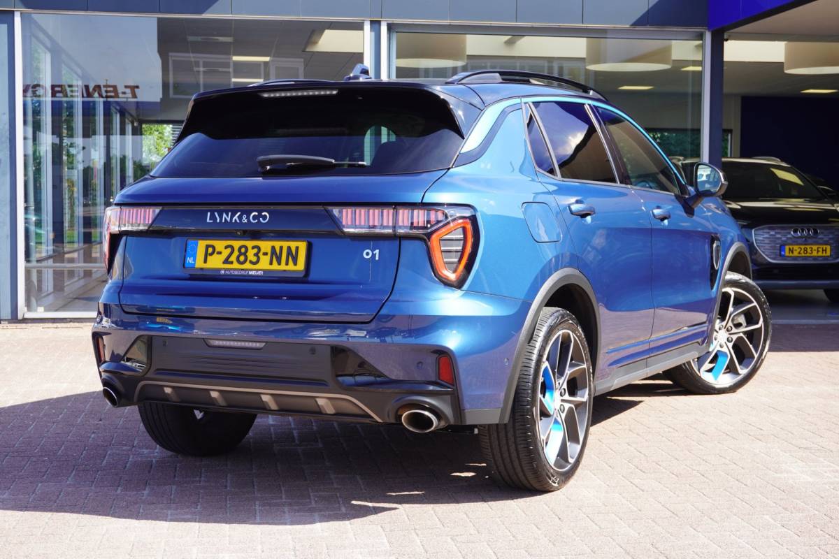 Lynk & Co 01 Lynk & Co 01 1.5 | Automaat | Airco | 360 Camera | Elek. pakket | Vol opties | 2022 | Inruil mogelijk