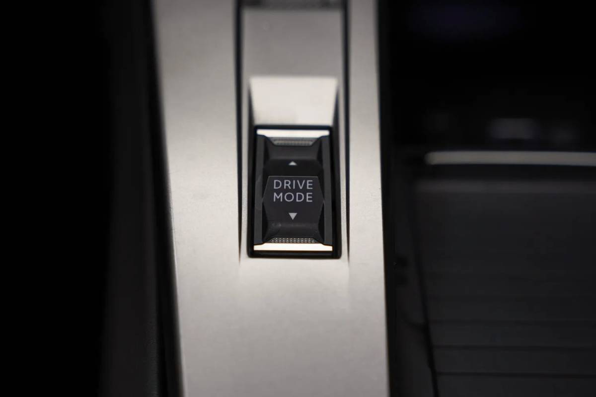 Peugeot 308 Peugeot 308 SW 1.6 Plug-in Hybrid 225 GT-Line Aut. [ Adapt.cruise Navi Camera Memory ]