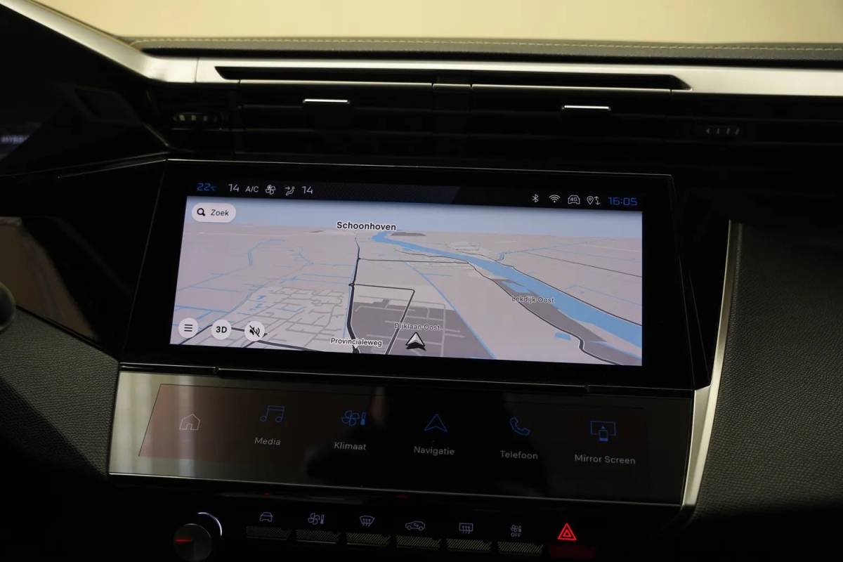 Peugeot 308 Peugeot 308 SW 1.6 Plug-in Hybrid 225 GT-Line Aut. [ Adapt.cruise Navi Camera Memory ]