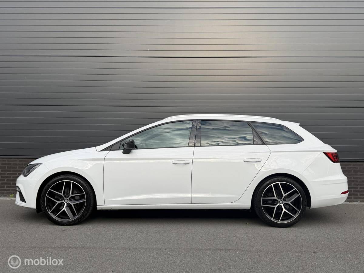 SEAT Leon Seat Leon ST 1.4 TSI DSG FR Business Intense 86.000km NAP!!