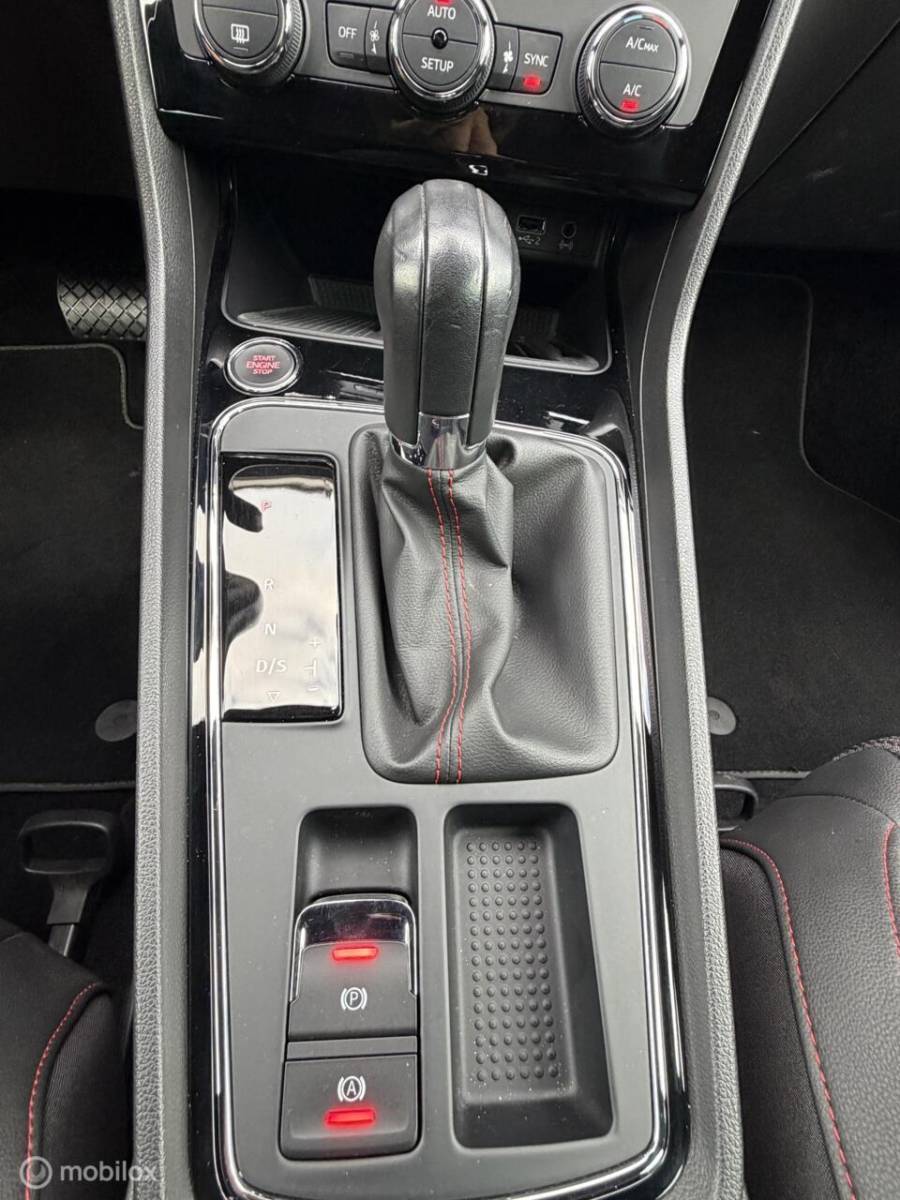 SEAT Leon Seat Leon ST 1.4 TSI DSG FR Business Intense 86.000km NAP!!