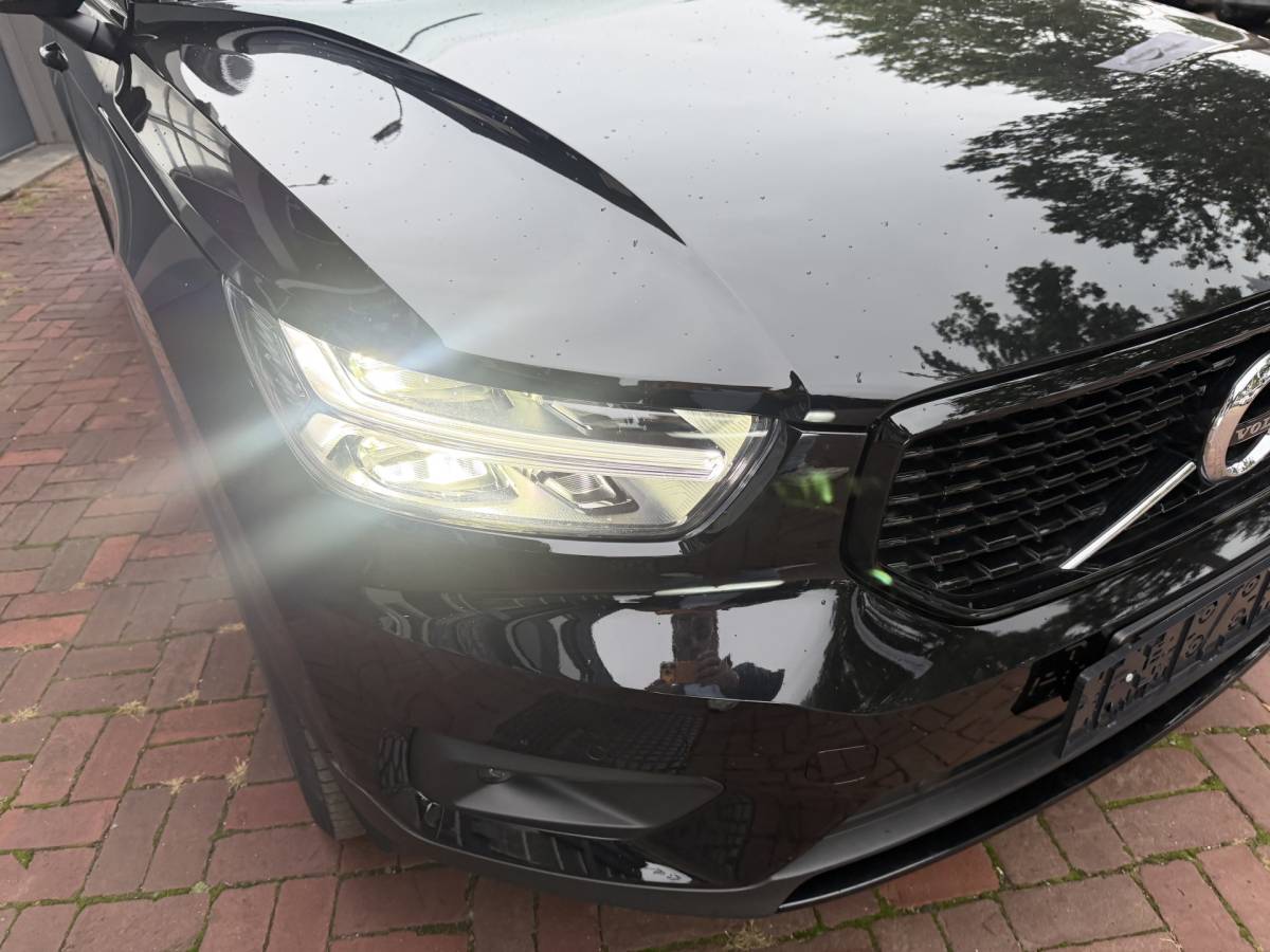 Volvo XC40 Volvo XC40 1.5 T5 Recharge Inscription | LED | Dark | 20″ | Parking pack | VC | adaptive | keyless  05-2021 72.285 KM