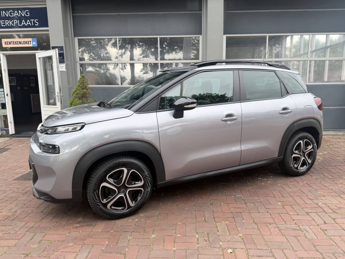 Citroën C3 Aircross Citroën C3 Aircross 1.2 PureTech Shine Bj 2021 Km 92.000 Hoe Zit Dealer onderhouden