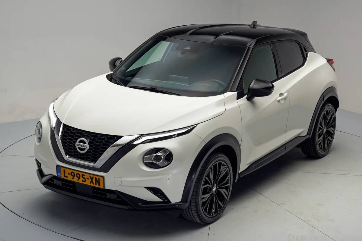 Nissan Juke Nissan Juke 1.0 DIG-T Enigma Aut. [ Navi Apple/Android Camera LED ]