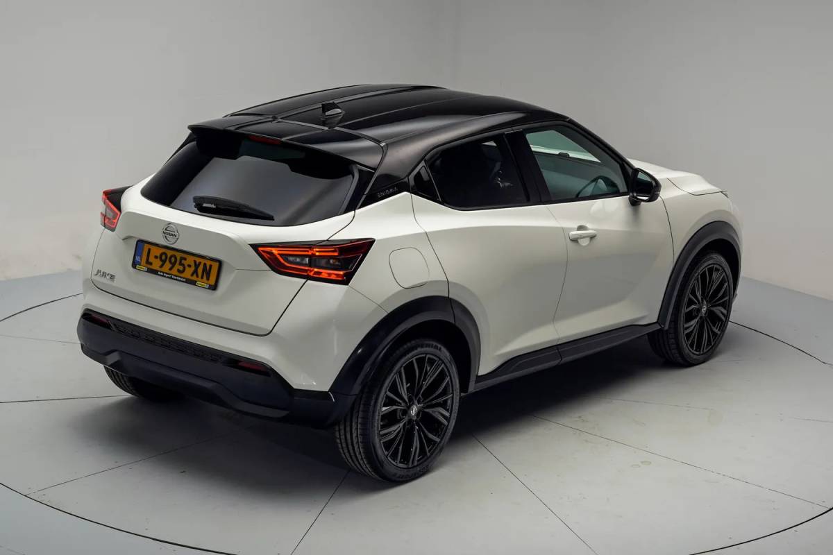 Nissan Juke Nissan Juke 1.0 DIG-T Enigma Aut. [ Navi Apple/Android Camera LED ]