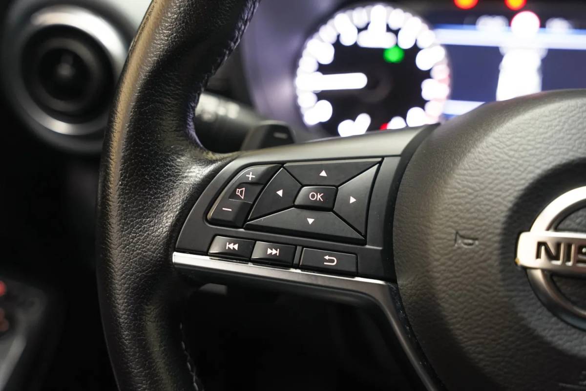 Nissan Juke Nissan Juke 1.0 DIG-T Enigma Aut. [ Navi Apple/Android Camera LED ]