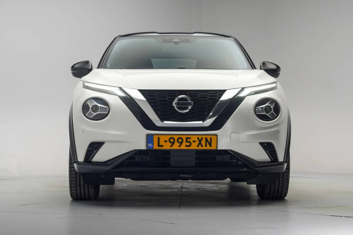 Nissan Juke Nissan Juke 1.0 DIG-T Enigma Aut. [ Navi Apple/Android Camera LED ]
