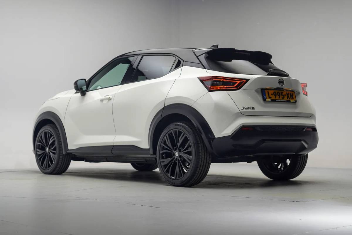 Nissan Juke Nissan Juke 1.0 DIG-T Enigma Aut. [ Navi Apple/Android Camera LED ]