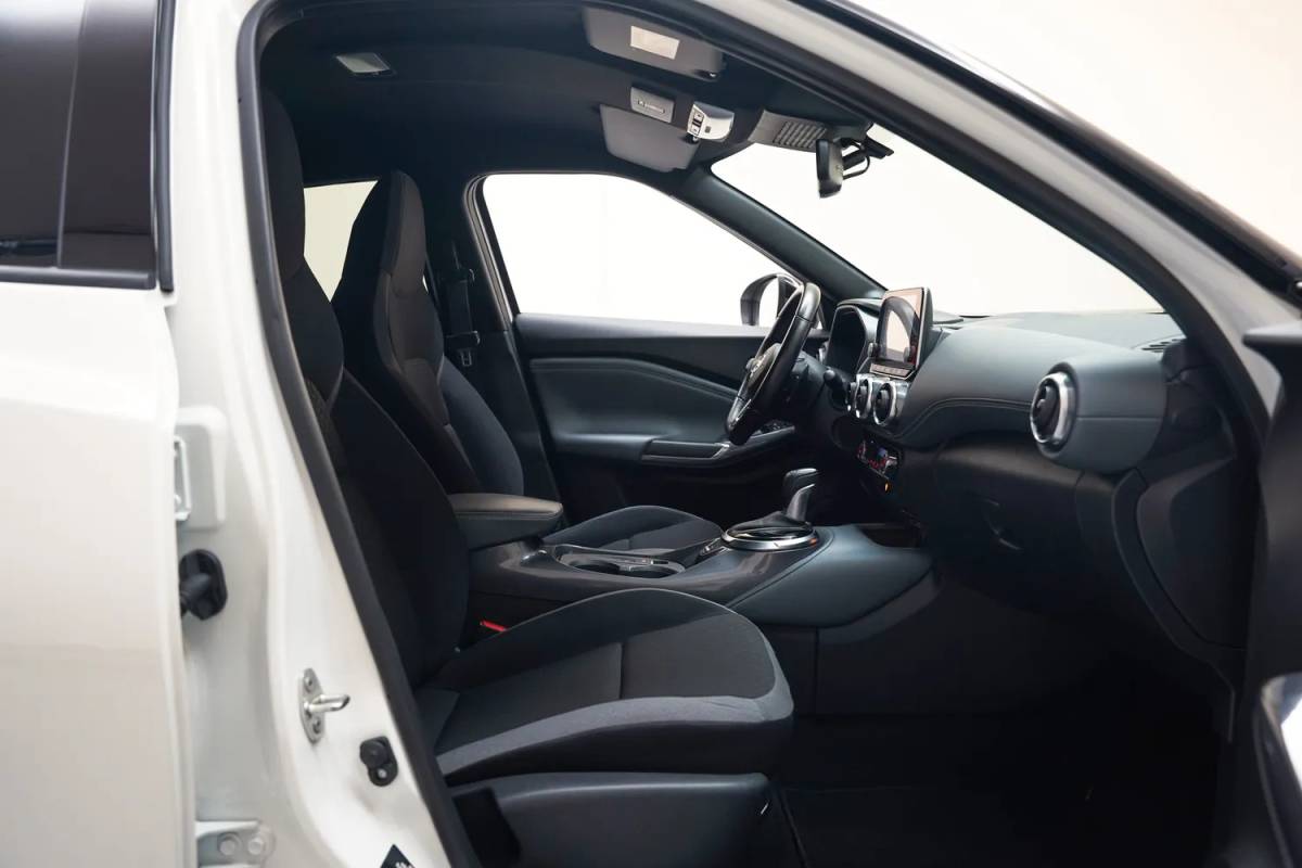 Nissan Juke Nissan Juke 1.0 DIG-T Enigma Aut. [ Navi Apple/Android Camera LED ]
