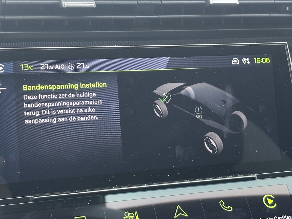 Peugeot 408 Peugeot 408 Hybrid 145 GT