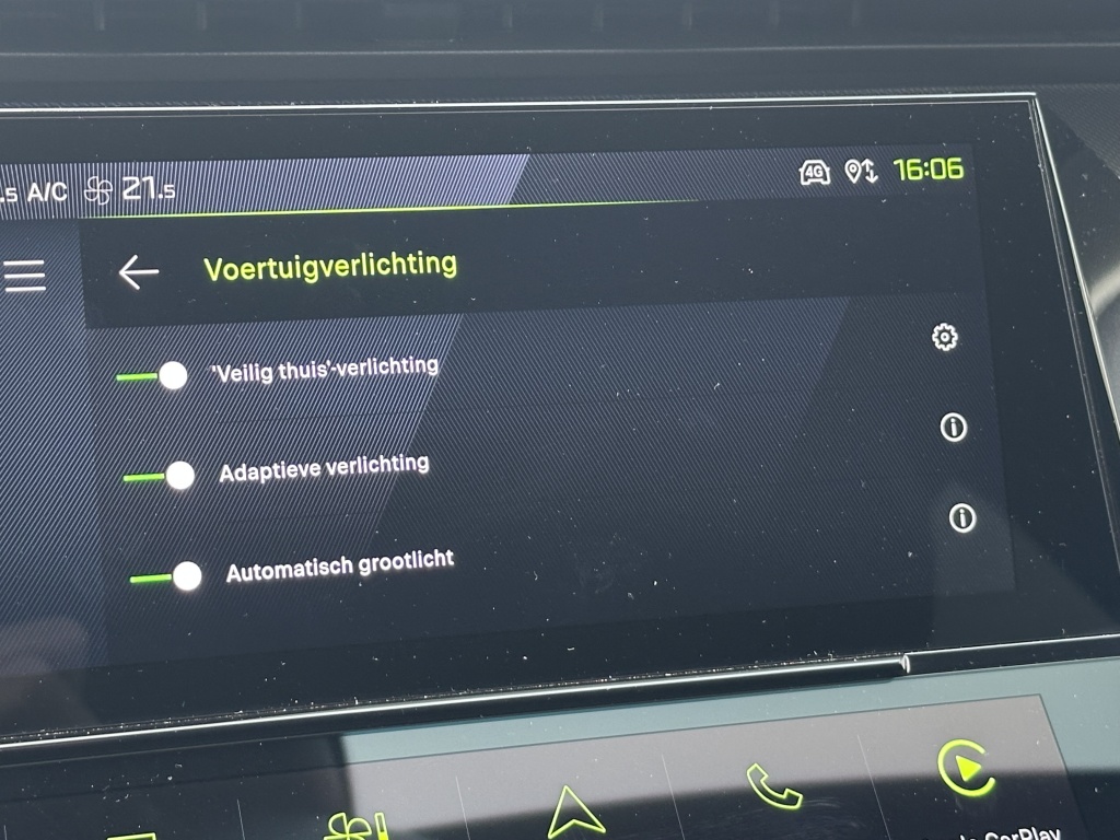 Peugeot 408 Peugeot 408 Hybrid 145 GT