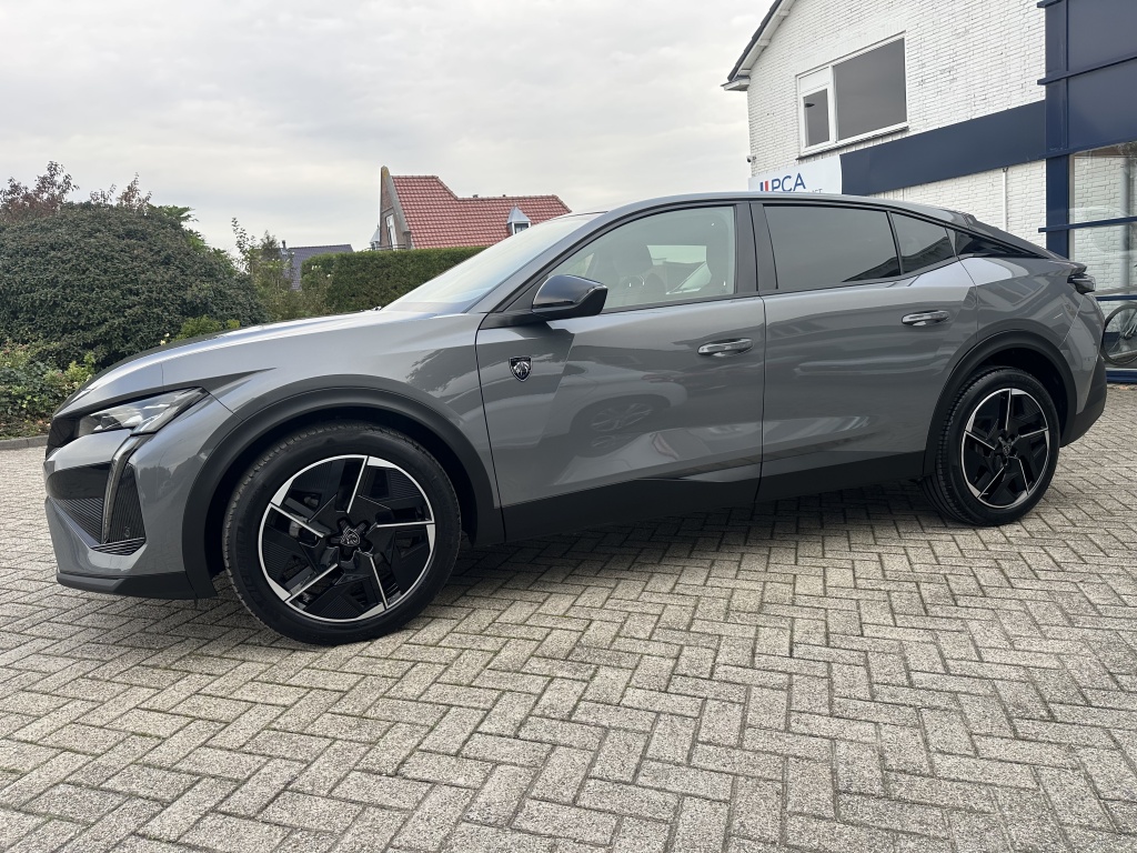 Peugeot 408 Peugeot 408 Hybrid 145 GT