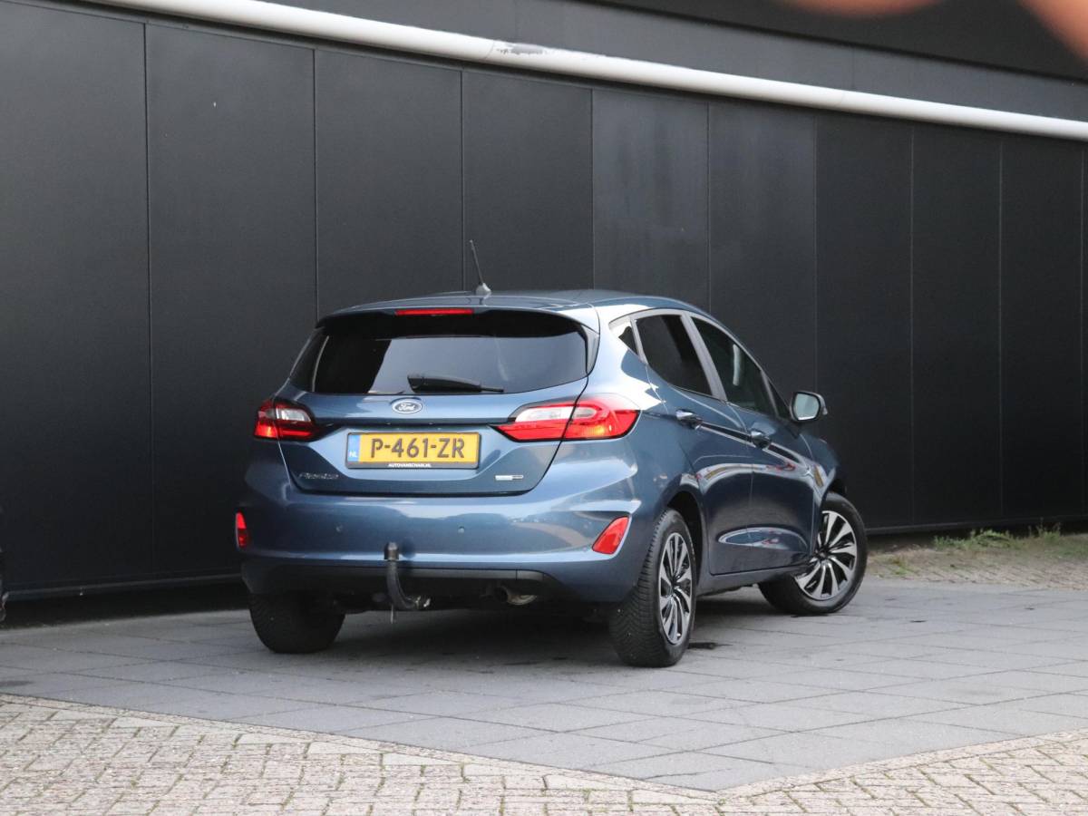 Ford Fiesta Ford Fiesta 1.0 EcoBoost Hybrid Titanium | AUT. | TREKHAAK | STOEL/STUURVERW. | PDC | APPLE CARPLAY |