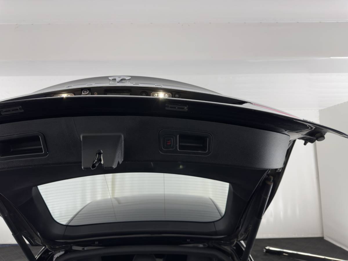 Tesla Model S Tesla Model S 75D Base AWD [ 3-Fase-17kW ] {SoH-89%} Aut. *PANO | LEATHER-FABRIC | AIRSUSPENION | FULL-LED | NAVI-FULLMAP | KEYLESS | HEATED-SPORTSEATS | DIGI-COCKPIT | AUTO-PILOT | CAMERA | 19″ALU*