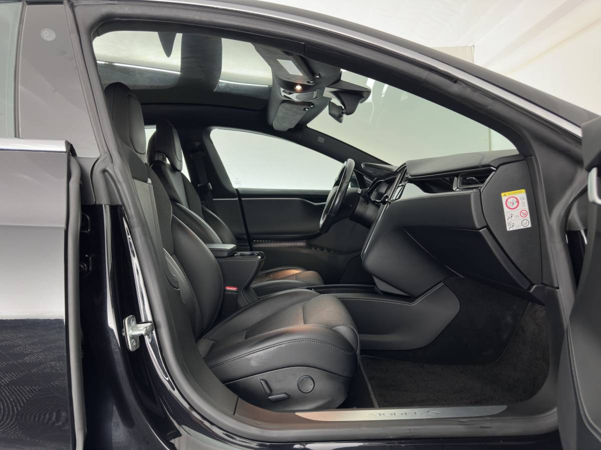 Tesla Model S Tesla Model S 75D Base AWD [ 3-Fase-17kW ] {SoH-89%} Aut. *PANO | LEATHER-FABRIC | AIRSUSPENION | FULL-LED | NAVI-FULLMAP | KEYLESS | HEATED-SPORTSEATS | DIGI-COCKPIT | AUTO-PILOT | CAMERA | 19″ALU*