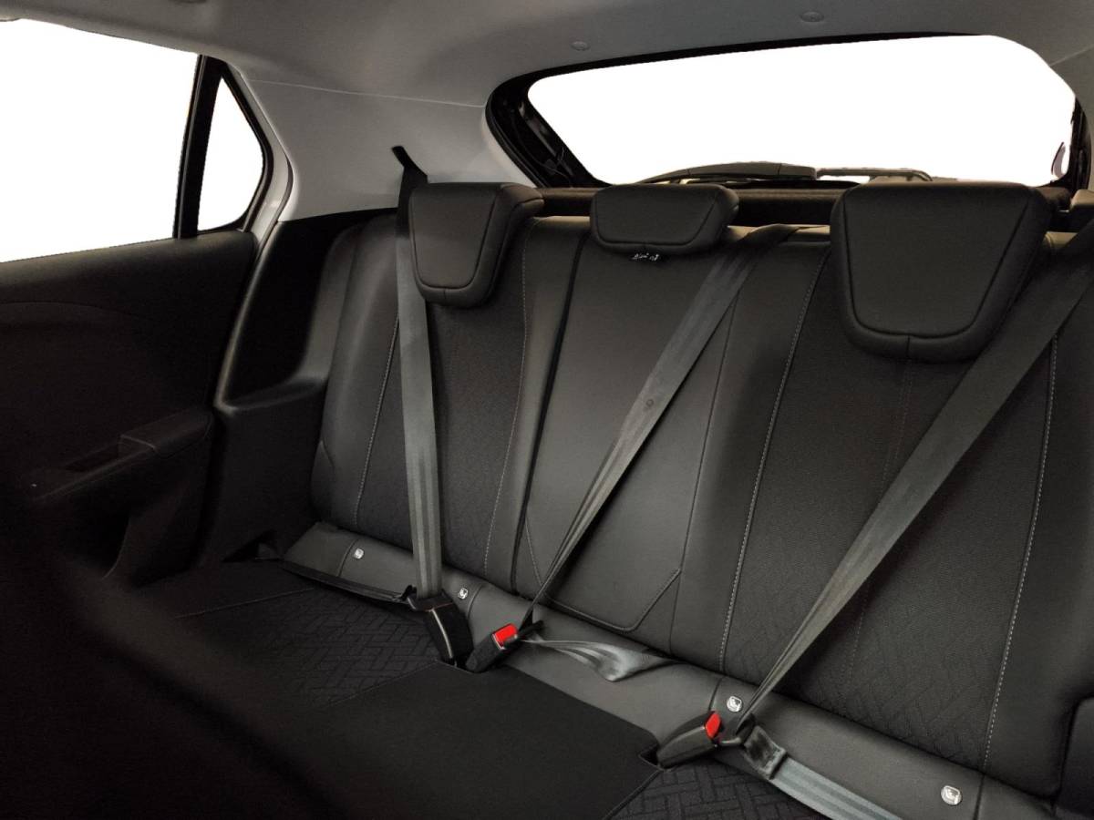 Opel Corsa Opel Corsa 1.2 Elegance Stoel- & Stuurverwarming| Glazen Dak| Camera| PDC Voor & Achter| Apple CarPlay| Climate Control| LED