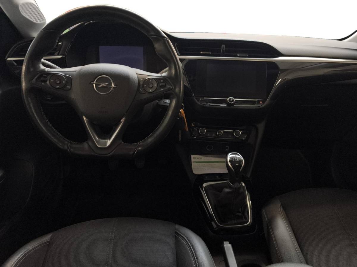 Opel Corsa Opel Corsa 1.2 Elegance Stoel- & Stuurverwarming| Glazen Dak| Camera| PDC Voor & Achter| Apple CarPlay| Climate Control| LED