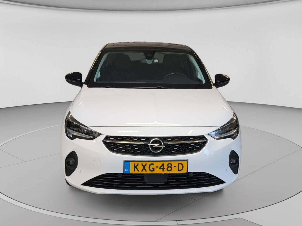 Opel Corsa Opel Corsa 1.2 Elegance Stoel- & Stuurverwarming| Glazen Dak| Camera| PDC Voor & Achter| Apple CarPlay| Climate Control| LED