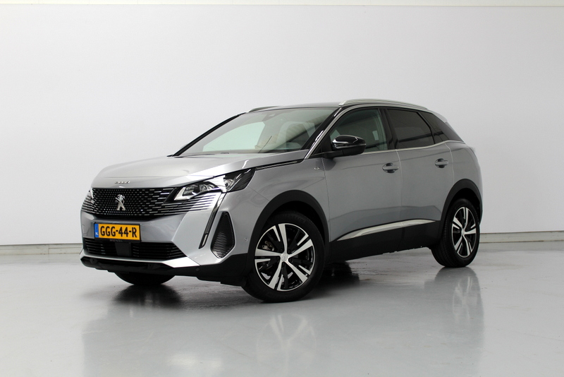 Peugeot 3008 Peugeot 3008 1.2 PureTech GT 131PK | 9.000KM!!! | AUTOMAAT | RIJKLAAR | ELEC-ACHTERKLEP | DEELS LEER | CARPLAY