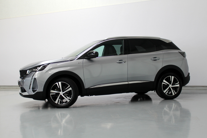 Peugeot 3008 Peugeot 3008 1.2 PureTech GT 131PK | 9.000KM!!! | AUTOMAAT | RIJKLAAR | ELEC-ACHTERKLEP | DEELS LEER | CARPLAY