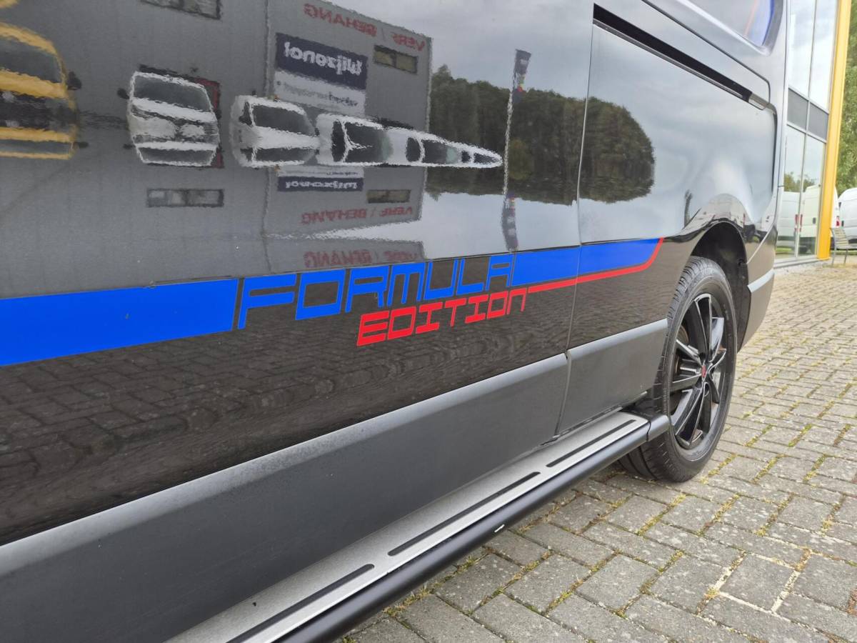Renault Trafic Renault Trafic 1.6 dCi L2H1 DC Formula Clima Cam Navi 140pk