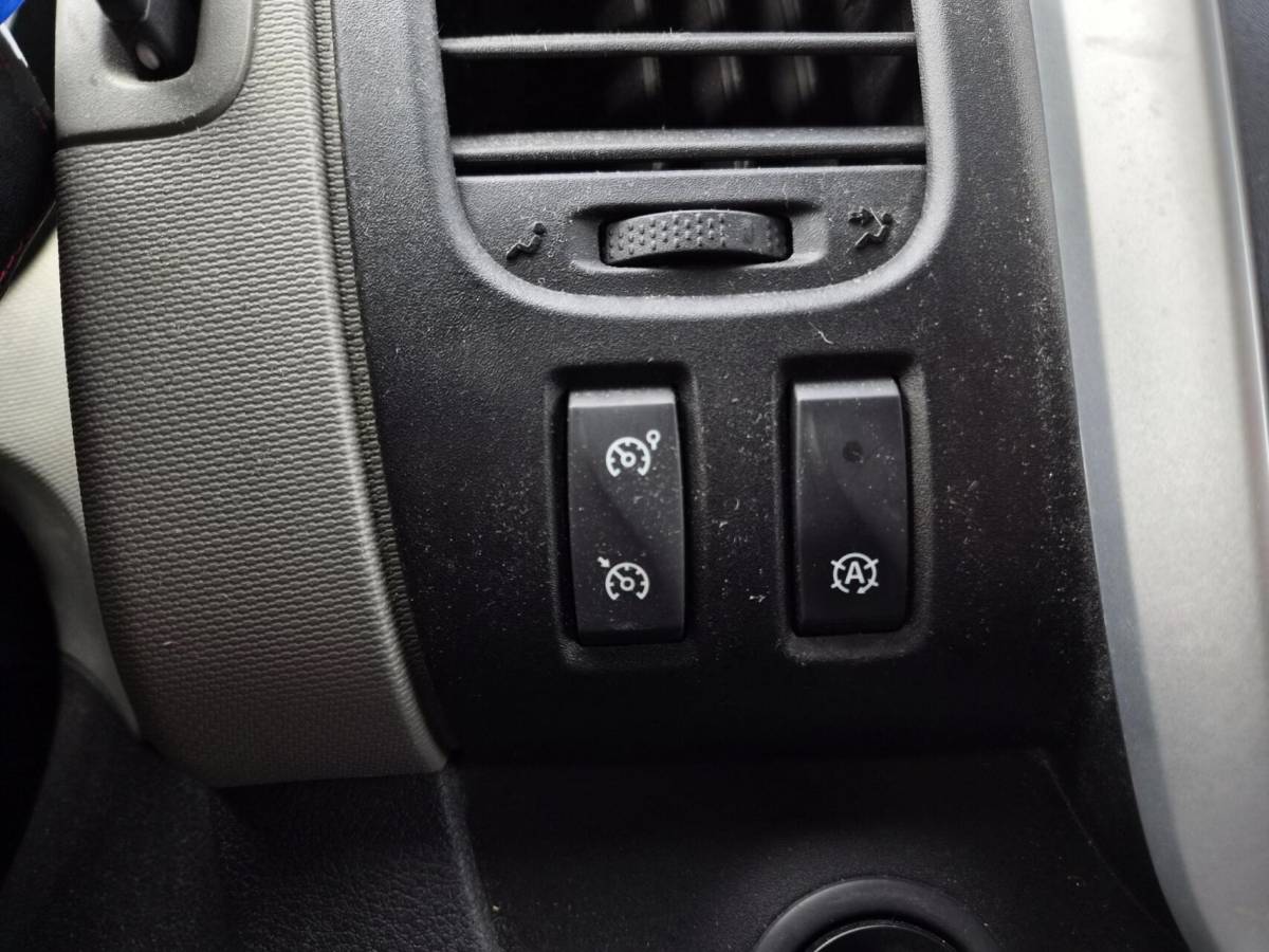 Renault Trafic Renault Trafic 1.6 dCi L2H1 DC Formula Clima Cam Navi 140pk