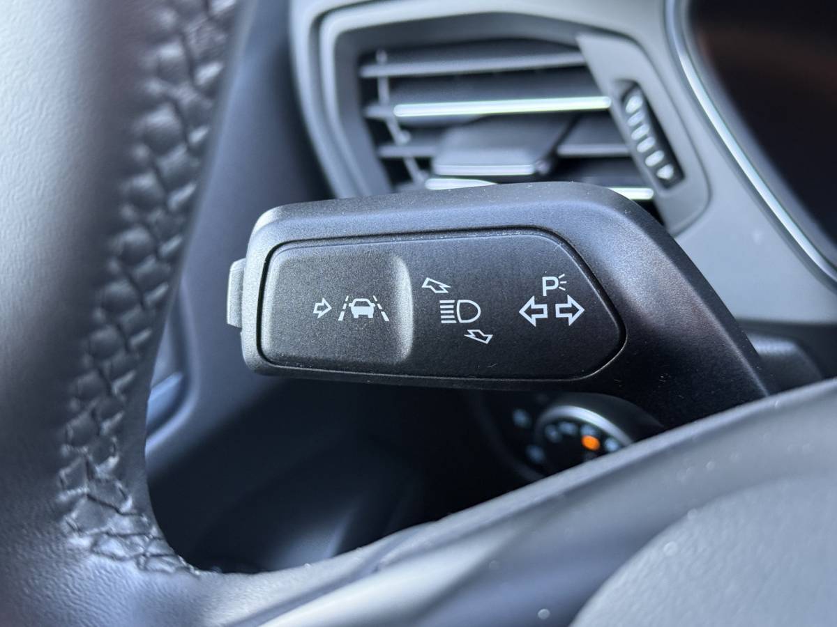 Ford Focus Ford Focus Wagon BWJ 2021 1.0 EcoBoost Hybrid 124 PK Active Business FULL LED | HEAD-UP DISPLAY | ADAPTIVE CRUISE | CAMERA | CARPLAY + ANDROID | NAVI | CLIMA | LMV | PDC