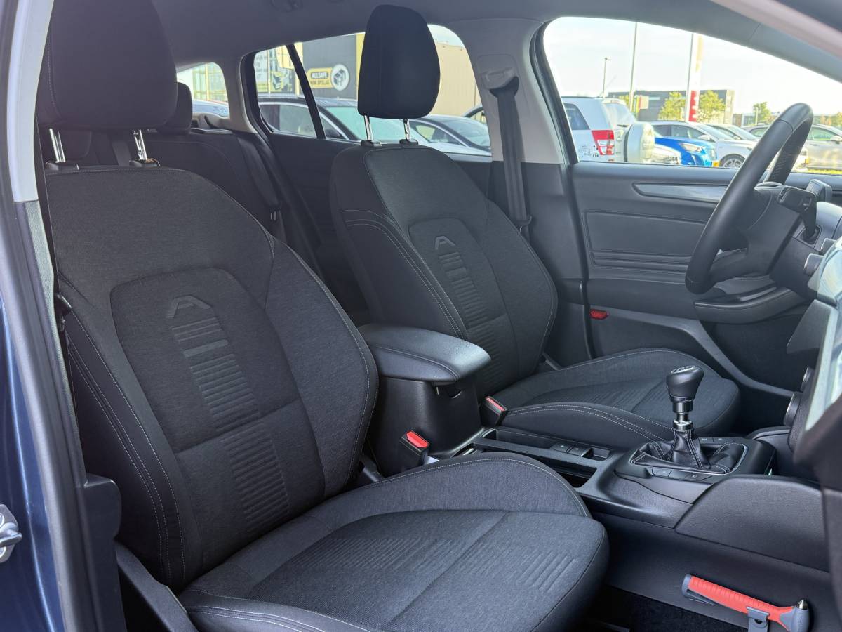 Ford Focus Ford Focus Wagon BWJ 2021 1.0 EcoBoost Hybrid 124 PK Active Business FULL LED | HEAD-UP DISPLAY | ADAPTIVE CRUISE | CAMERA | CARPLAY + ANDROID | NAVI | CLIMA | LMV | PDC