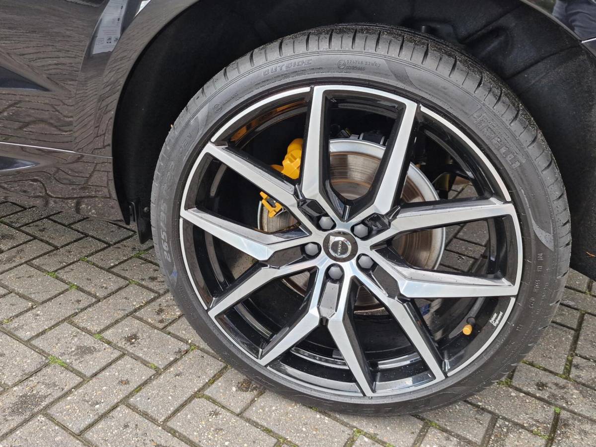 Volvo XC60 Volvo XC60 2.0 T8 Plug-in-hybrid AWD Polestar Engineered|Bowers&Wilkins|Trekhaak|Pano|456PK|22-inch|Headup|360’camera|
