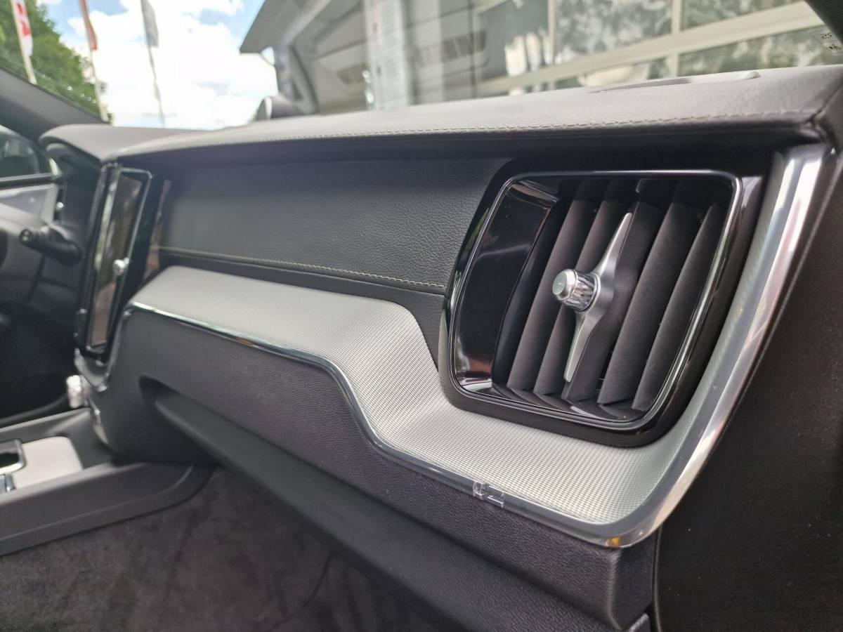 Volvo XC60 Volvo XC60 2.0 T8 Plug-in-hybrid AWD Polestar Engineered|Bowers&Wilkins|Trekhaak|Pano|456PK|22-inch|Headup|360’camera|