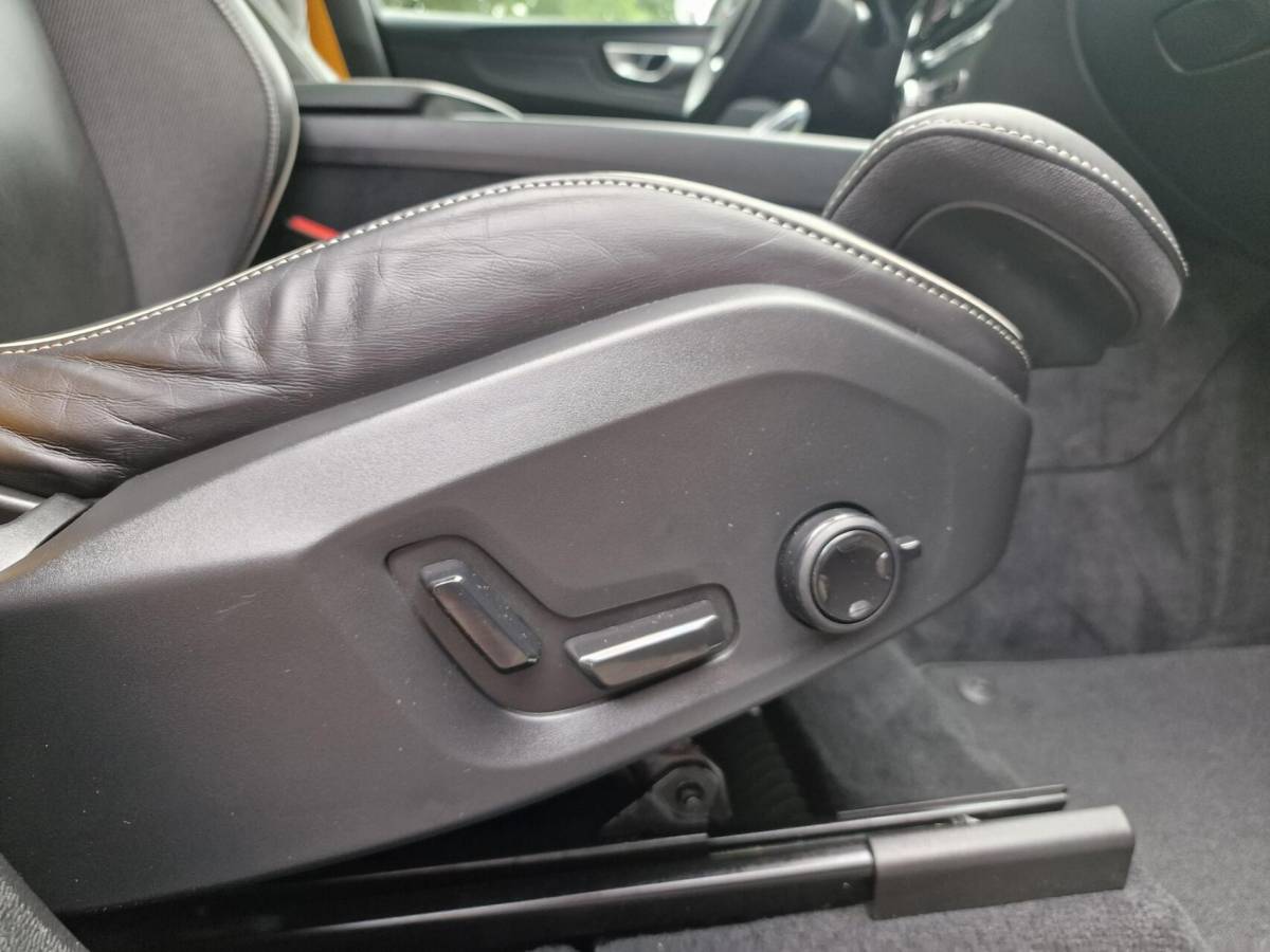 Volvo XC60 Volvo XC60 2.0 T8 Plug-in-hybrid AWD Polestar Engineered|Bowers&Wilkins|Trekhaak|Pano|456PK|22-inch|Headup|360’camera|