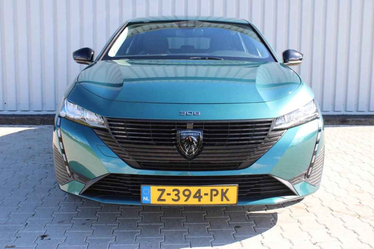 Peugeot 308 Peugeot 308 SW 1.2T 130PK | Active Pack Business | Incl. 12 maanden garantie | Adaptieve cruise control | Climate control | Stoelverwarming | DAB | Apple carplay/Android auto | 100% dealer onderhouden |