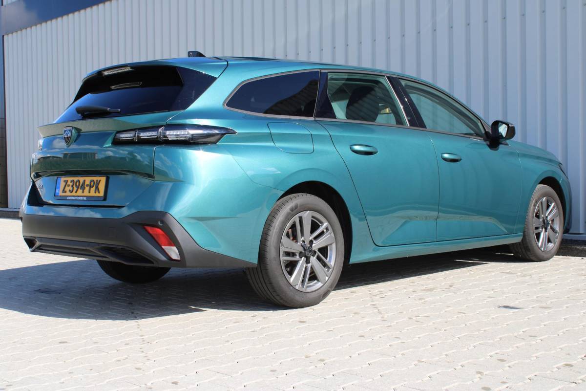 Peugeot 308 Peugeot 308 SW 1.2T 130PK | Active Pack Business | Incl. 12 maanden garantie | Adaptieve cruise control | Climate control | Stoelverwarming | DAB | Apple carplay/Android auto | 100% dealer onderhouden |