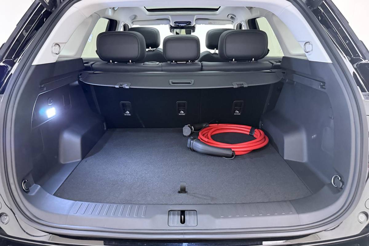 Jaecoo 7 Jaecoo 7 1.5 TGDI SHS-P Exclusive | Plug-in Hybride | Glazen schuif-/ kanteldak | Lederen bekleding | Stoelverwarming | Stoelventilatie | Navigatie | Elektrische achterklep