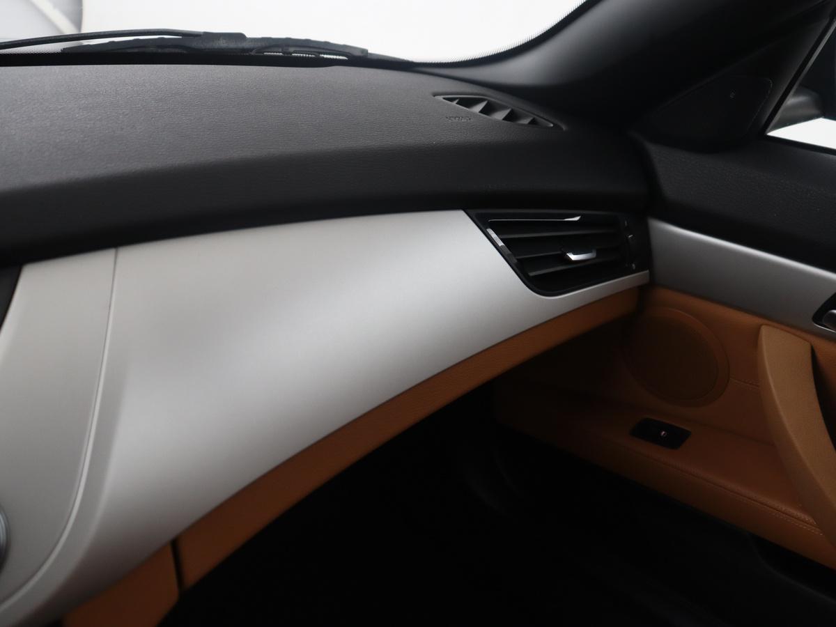 BMW Z4 BMW Z4 Roadster sDrive20i Executive | Automaat | Navigatie | Parkeerhulp | Stoelverwarming | Leder |