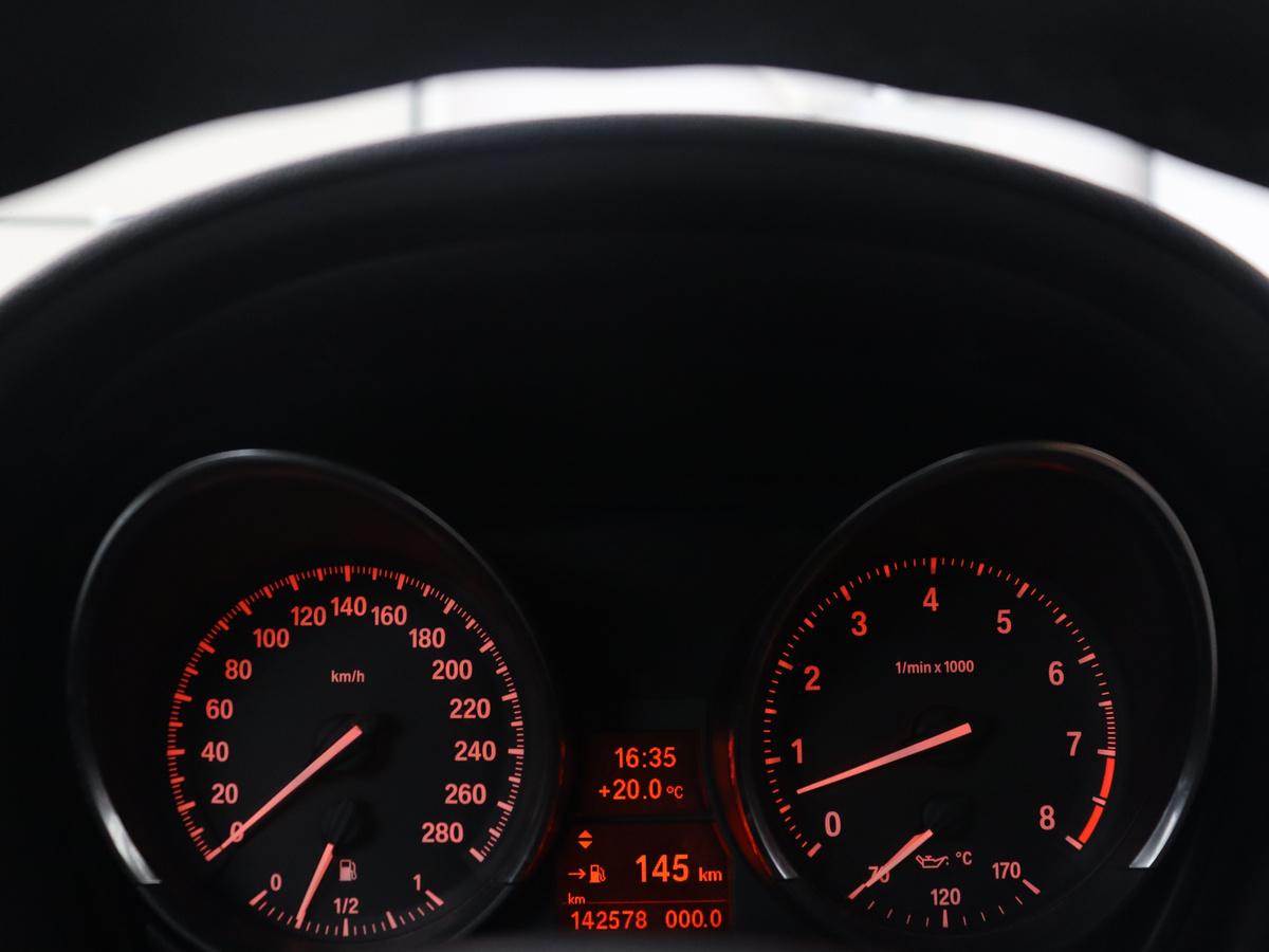 BMW Z4 BMW Z4 Roadster sDrive20i Executive | Automaat | Navigatie | Parkeerhulp | Stoelverwarming | Leder |