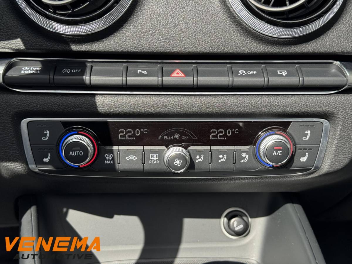 Audi A3 Audi A3 Cabrio S-Line/Nekverw./Navi/Cam/Clima/Stuurw.verwarm